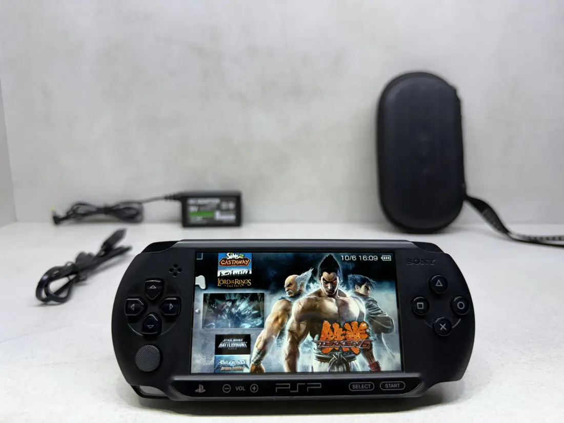 PSP Street > 64gb / 579 igara / + Emulatori