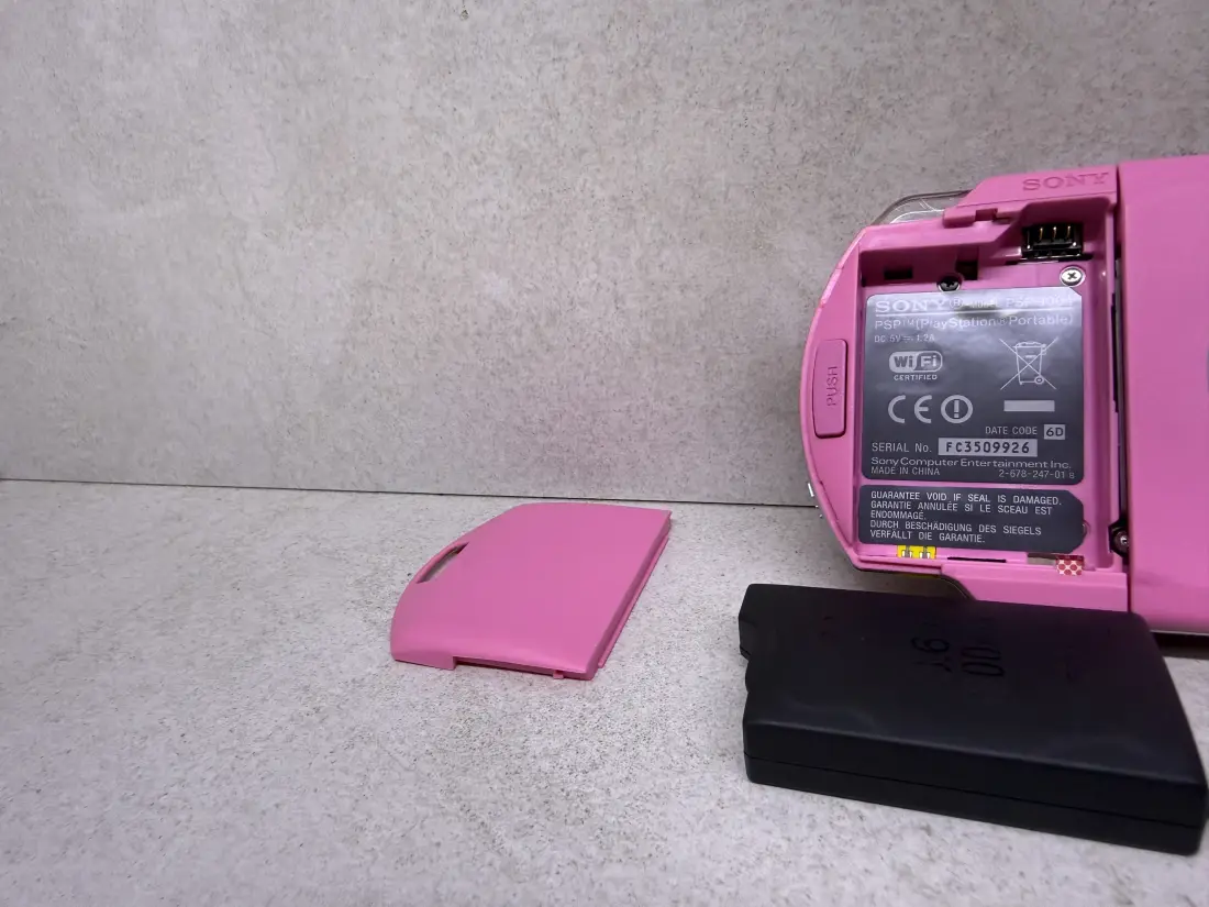 PSP 1000 > 64gb / 579 igara / + Emulatori / PINK