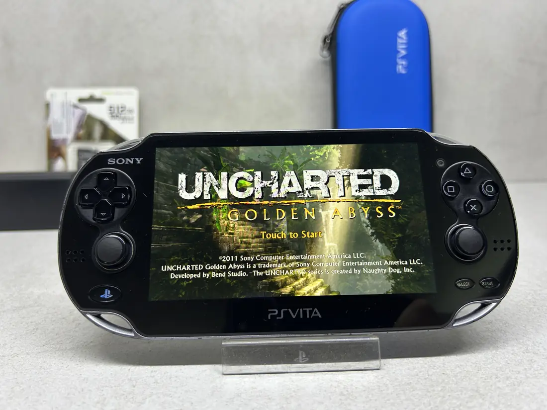 PS Vita OLED > 512gb / 879 igara / + Emulatori