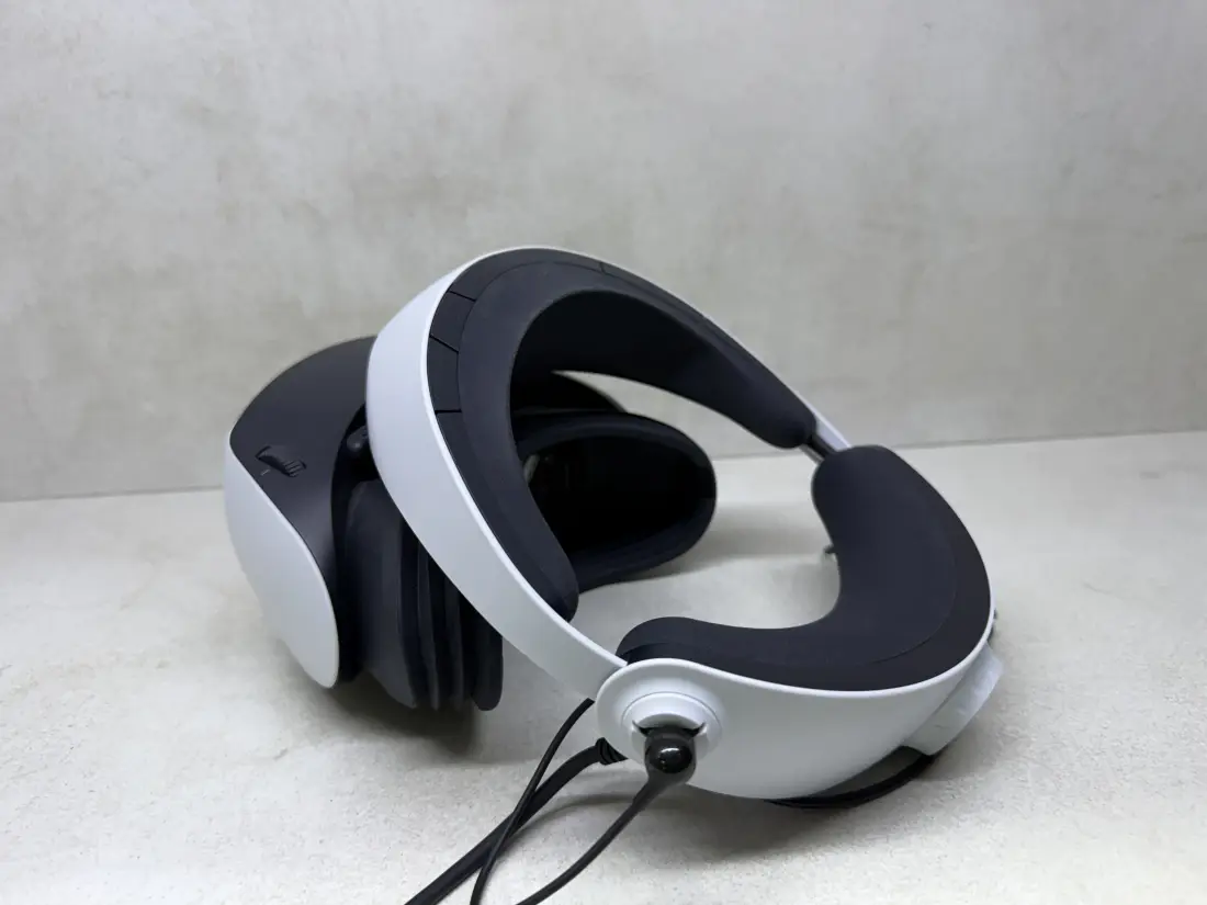 PS5 VR2 > VR naocare / Virtual Reality / + Kutija