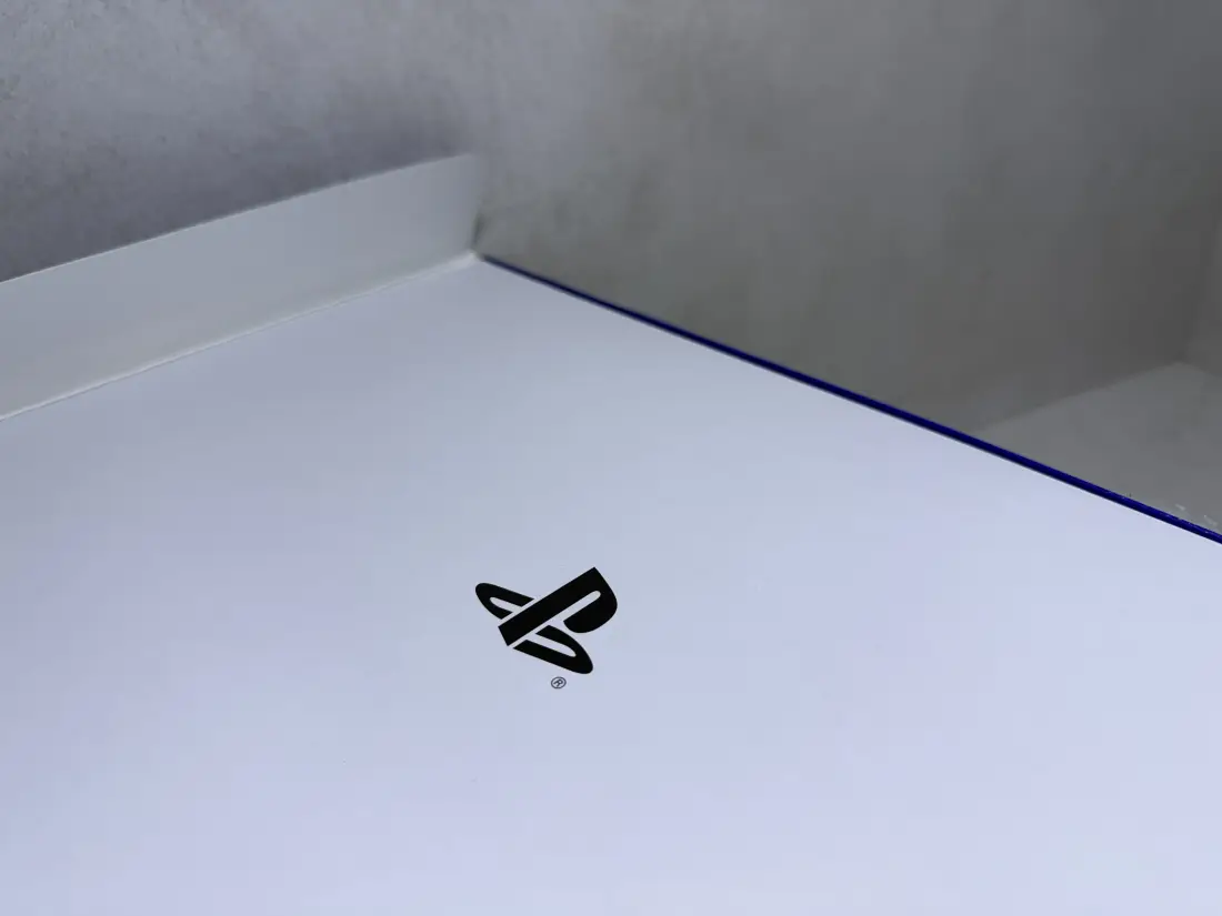 PS5 VR2 > VR naocare / Virtual Reality / + Kutija