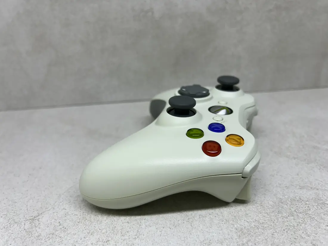XBOX 360 > Džojstik / WHITE / Wireless / ORIGINAL / Extra