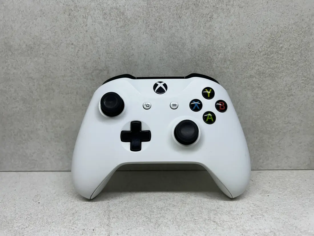 XBOX One i XBOX Series X/S > Džojstik / WHITE / Extra