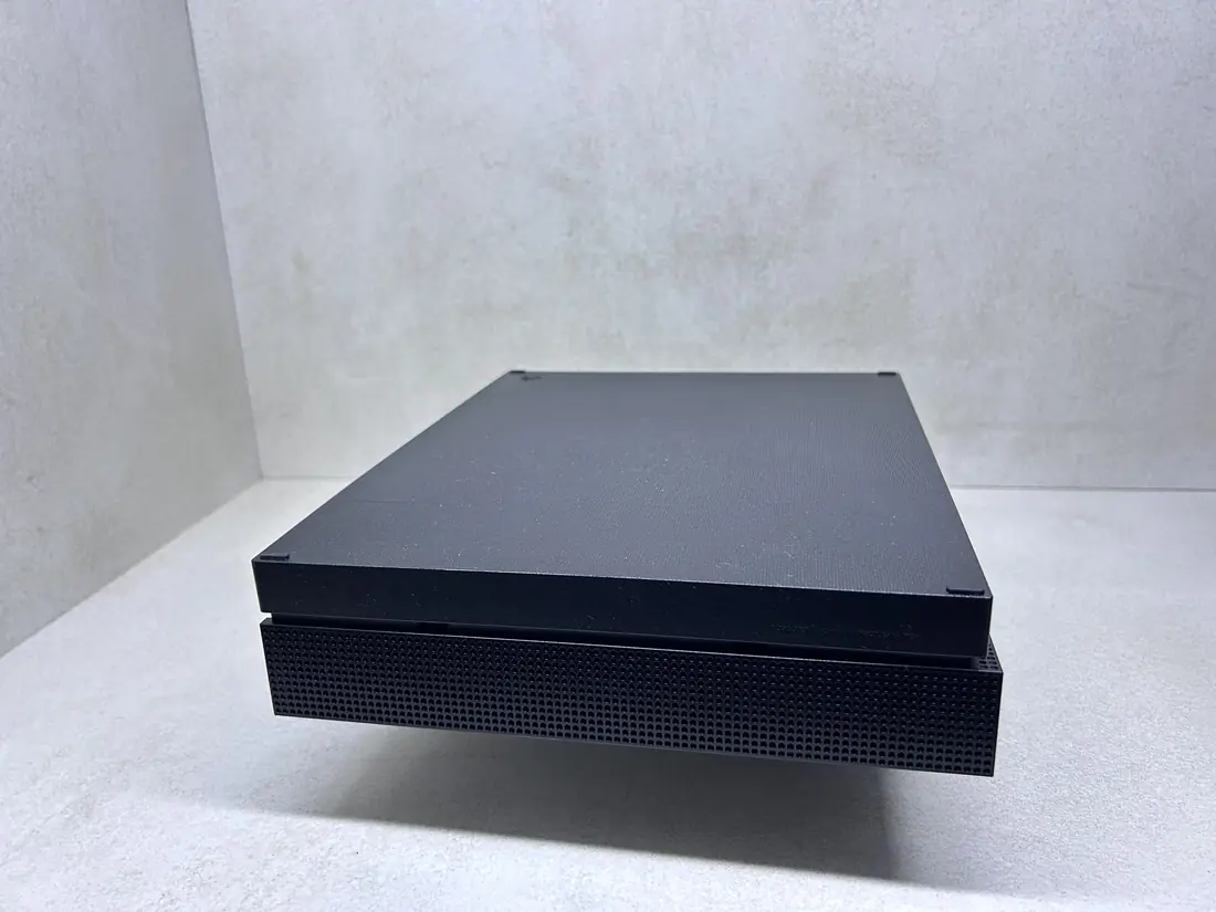 XBOX One X > 1TB / Fortnite + Roblox + eFootbal …