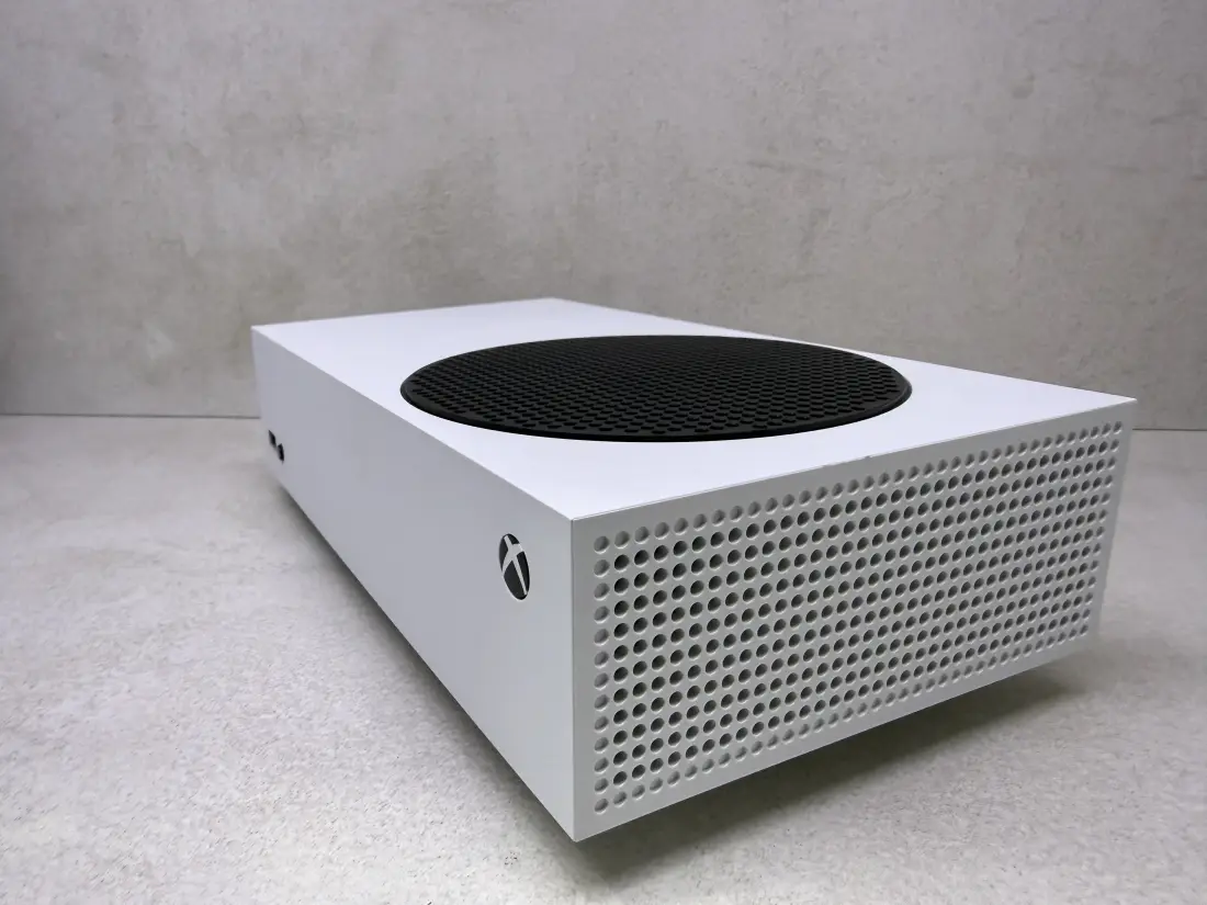 XBOX Series S > 512gb / Fortnite + Roblox … / + Kutija