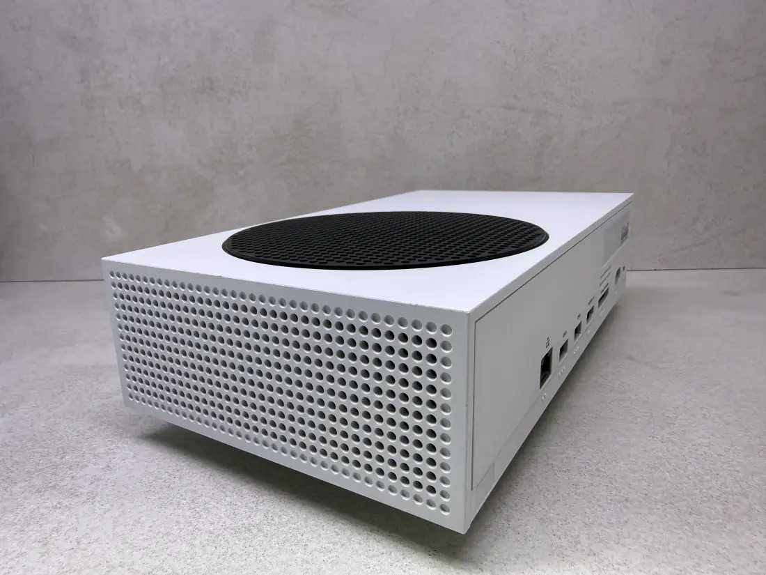 XBOX Series S > 512gb / Fortnite + Roblox … / + Kutija